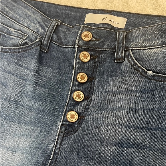 KanCan Button Fly Dark Blue Figure Hugging Elongates Your legs Trendy Size 7 - Picture 2 of 11